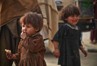 children-60743_1280-1024x682-640x480